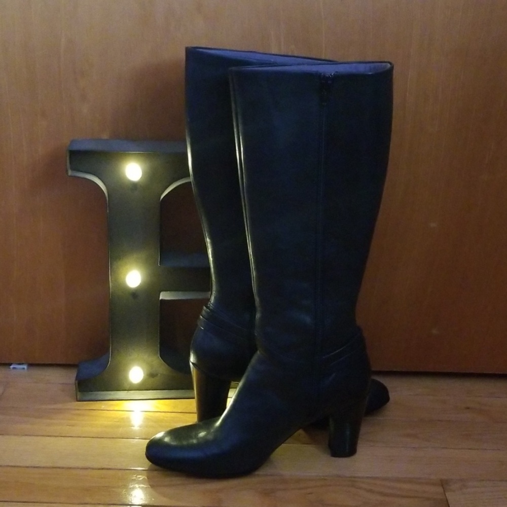 Leather high heel boots
